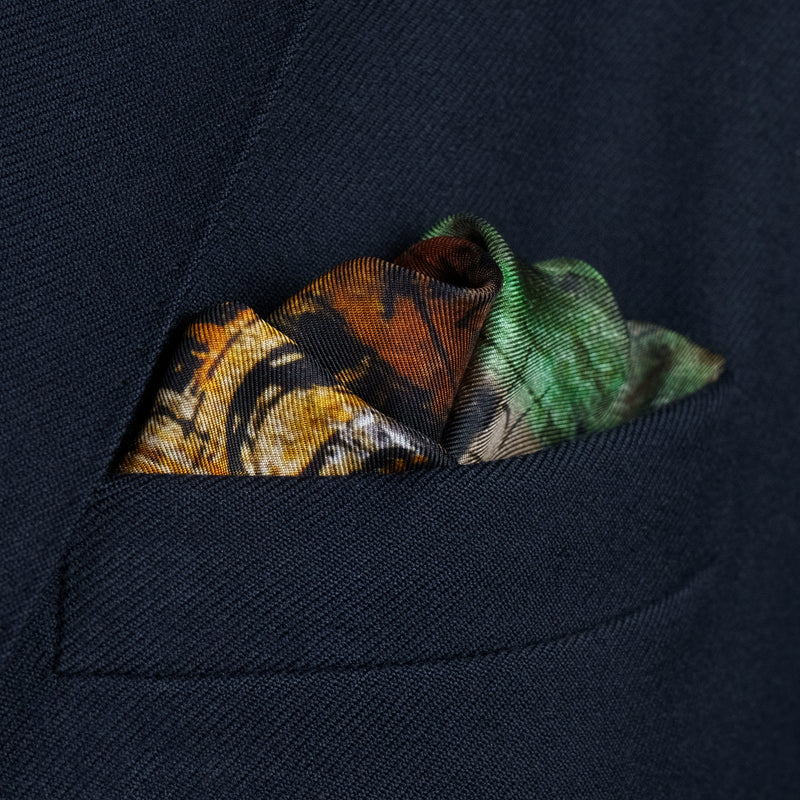 'The Hall' Oxford College silk pocket square in gold, red, green & brown (42 x 42cm)